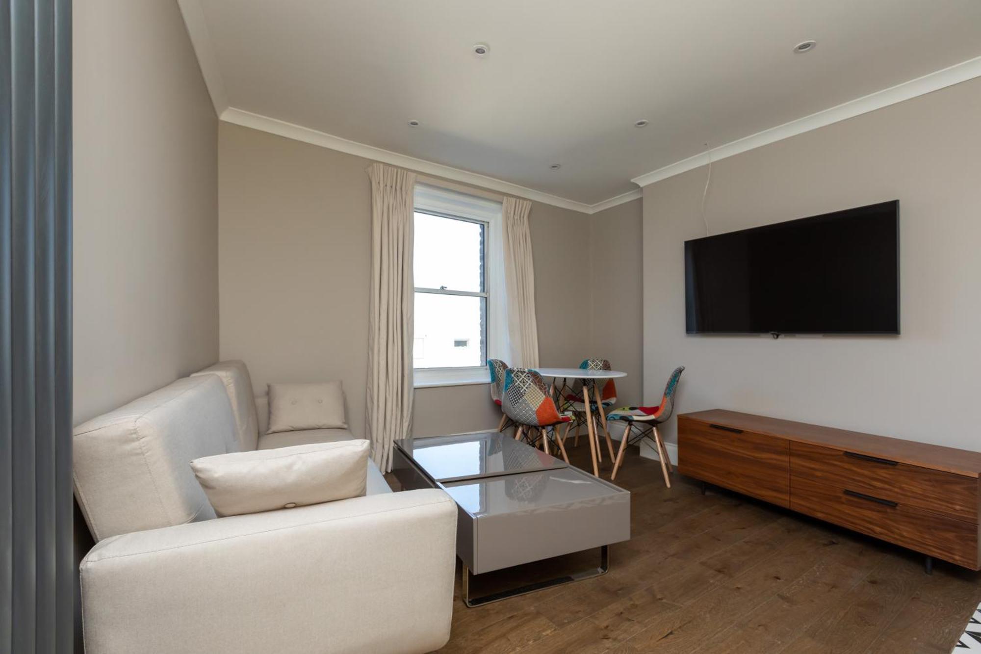 Spacious & Pristine 2Bd Flat - Balham Apartment London Bagian luar foto